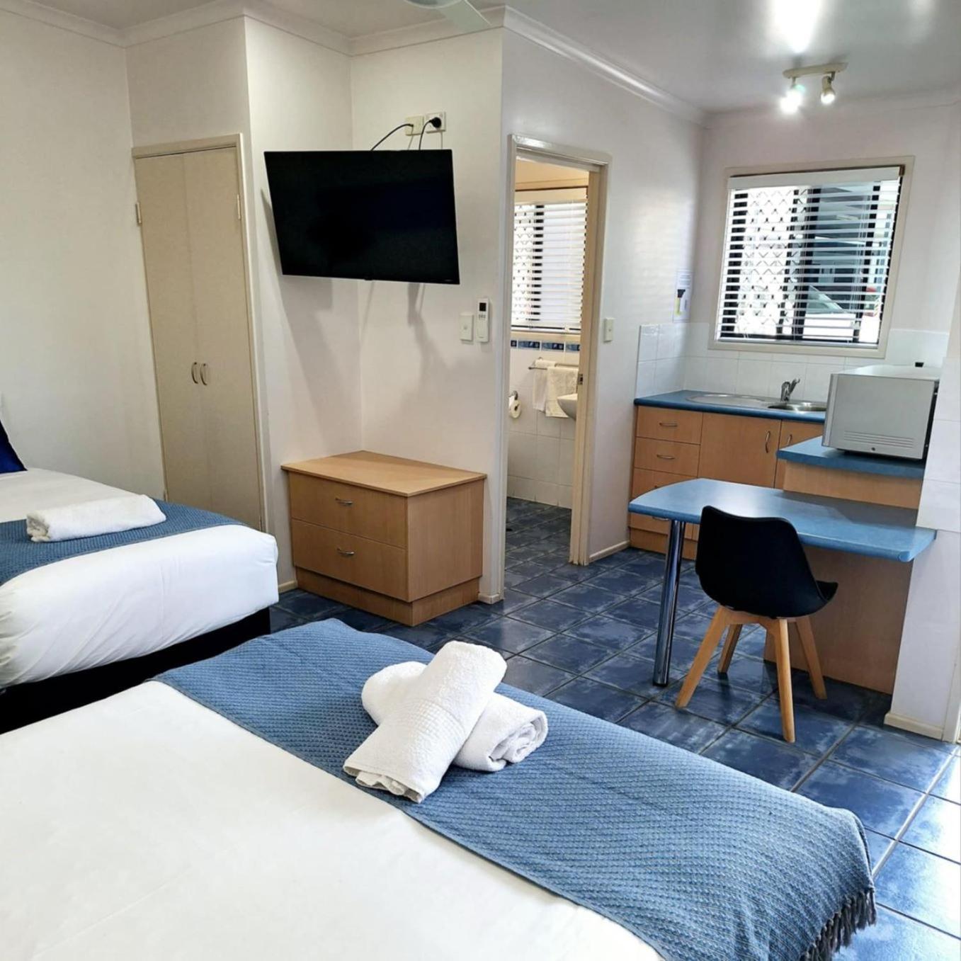 Central Studio Accommodation Gladstone Exterior foto