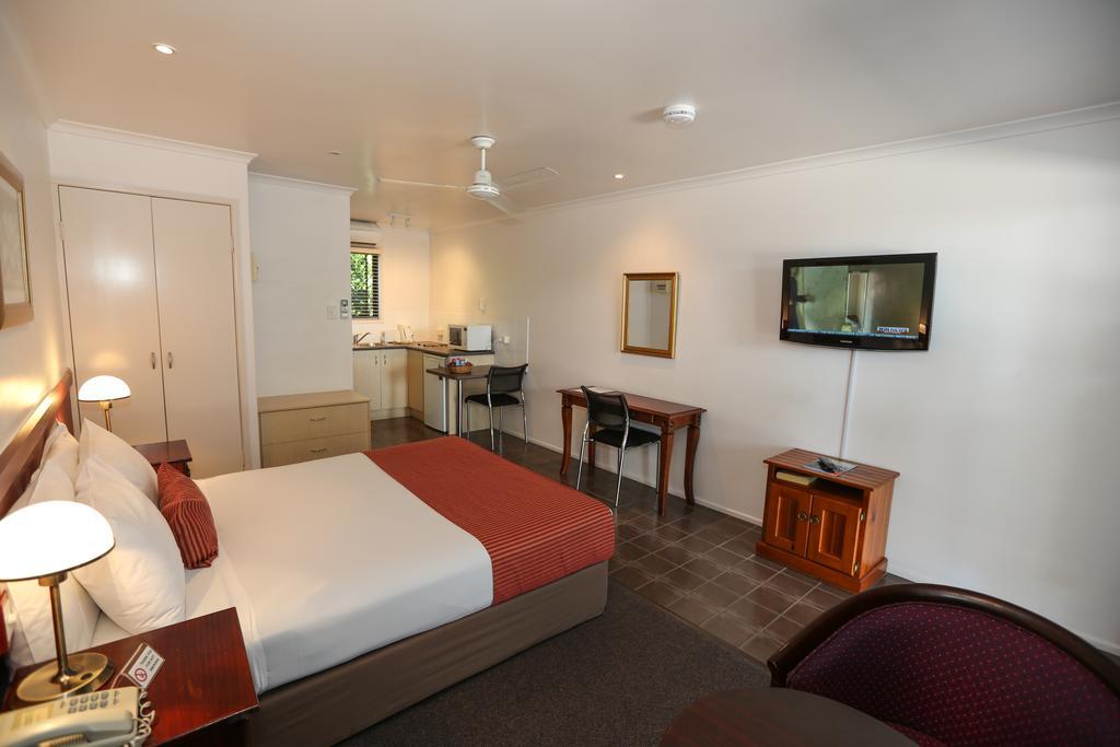 Central Studio Accommodation Gladstone Habitación foto